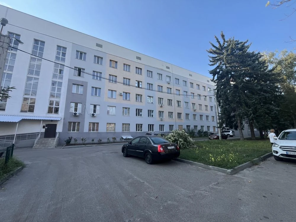 Продам двокімнатну 2к. квартиру