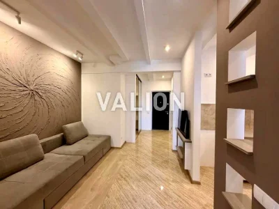 Apartment. Kyiv, Lower Val Street