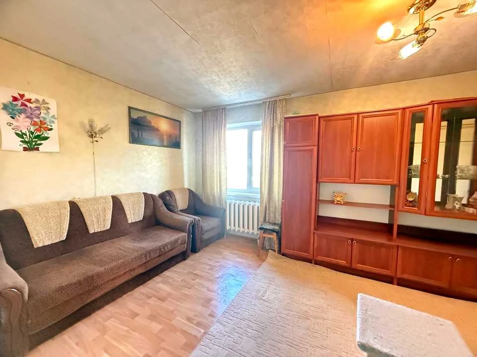 Apartment. Дніpro, Batumska St.