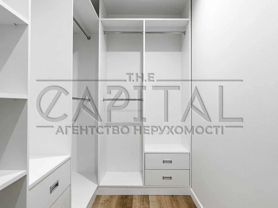 Будинок. Київ, Золоті Джерела вул.