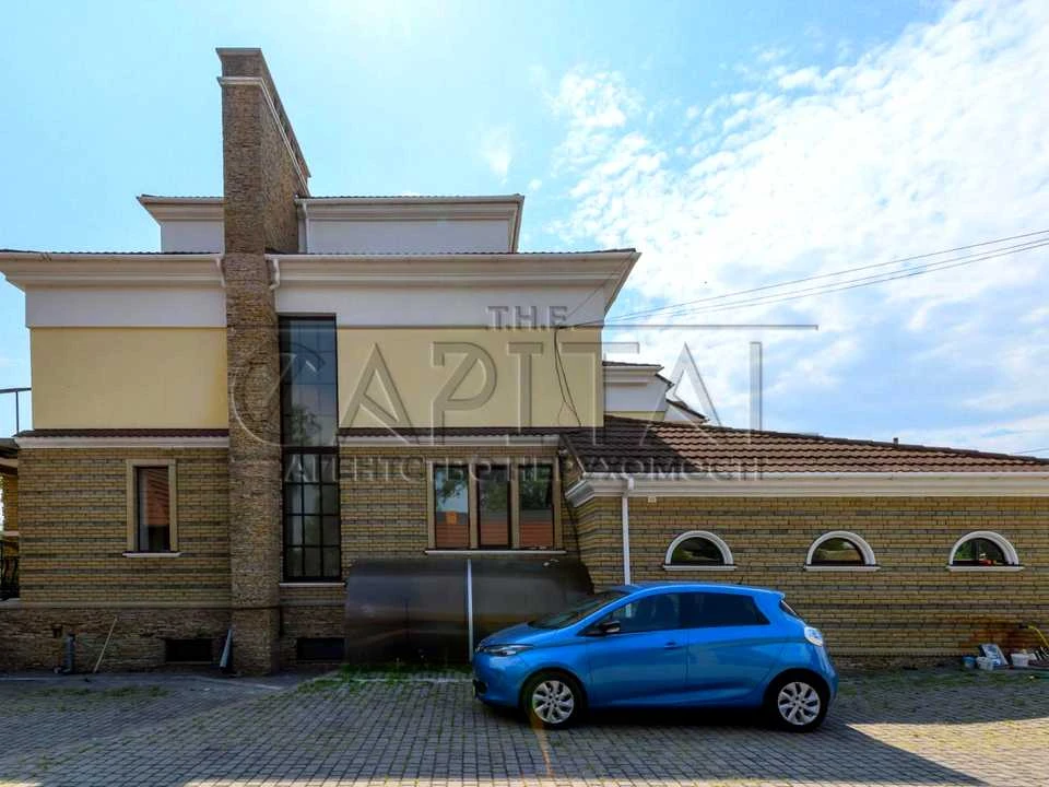House. Rybolovecka Street, Kyiv