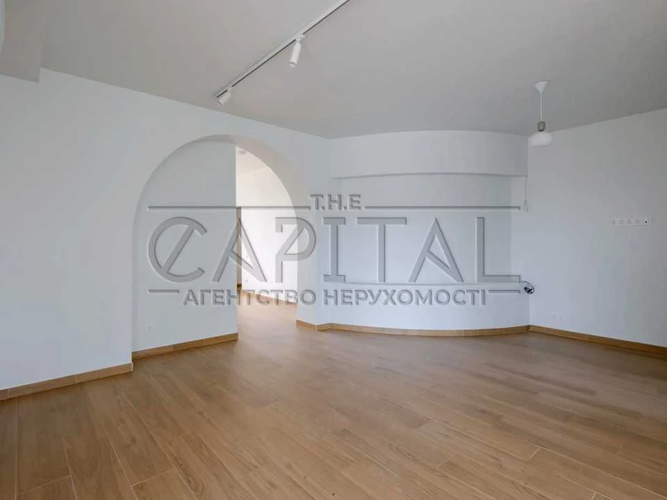 House. Rybolovecka Street, Kyiv