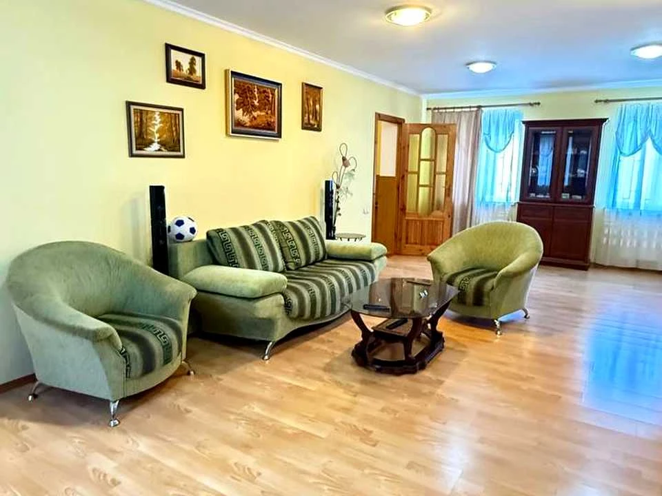 House. Kyiv, 4 Sadova Street