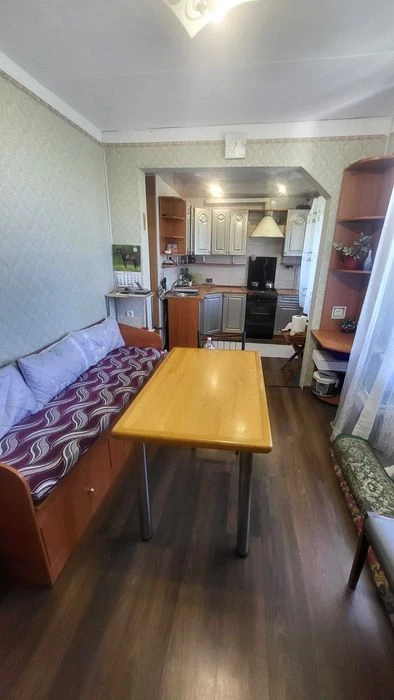 Продажа 2-х к.кв. в центре города, ул. Запорожская, 7/9, рядом