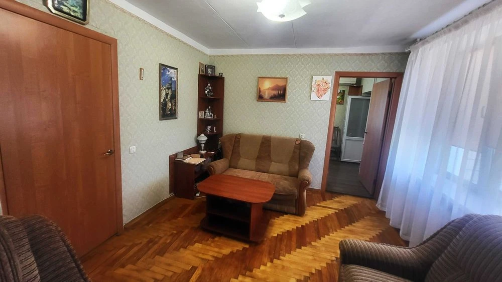 Продажа 2-х к.кв. в центре города, ул. Запорожская, 7/9, рядом
