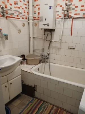 Sale of a great 2-room apartment in a Polish luxury building under renovation.