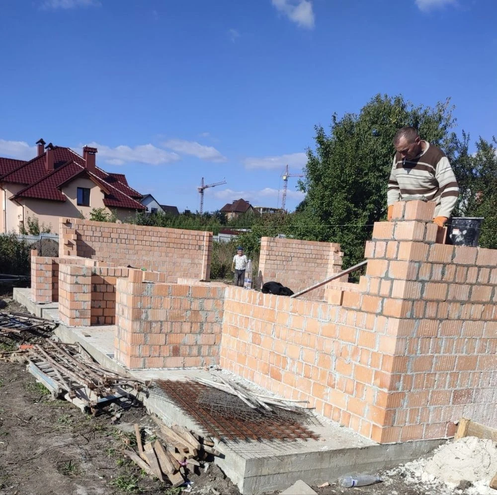 Продаж дуплексів, масив Обрій.