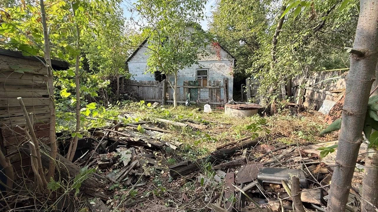 House for Sale in Zhikhore with Land