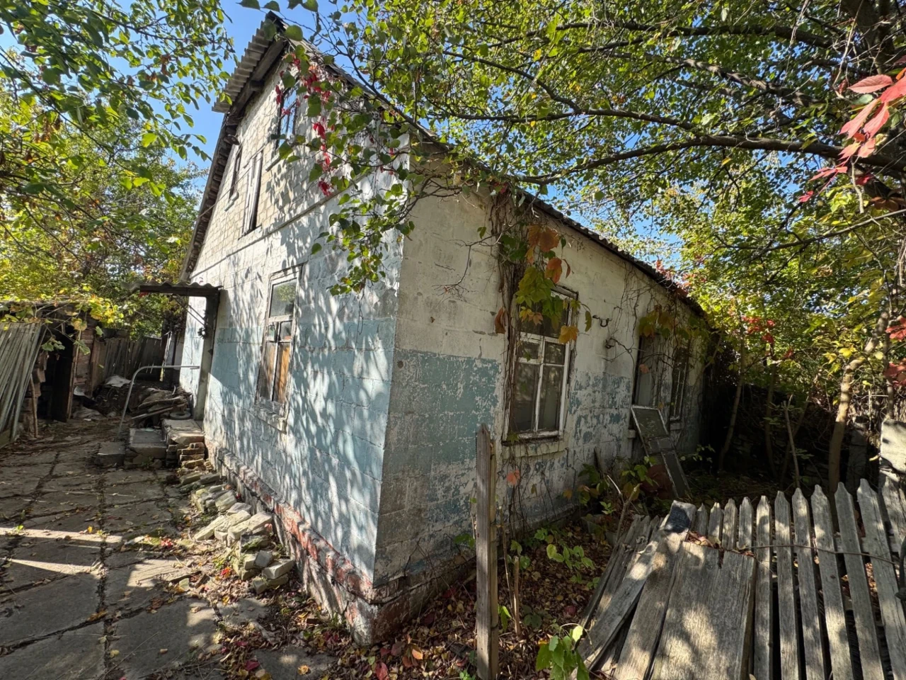 House for Sale in Zhikhore with Land