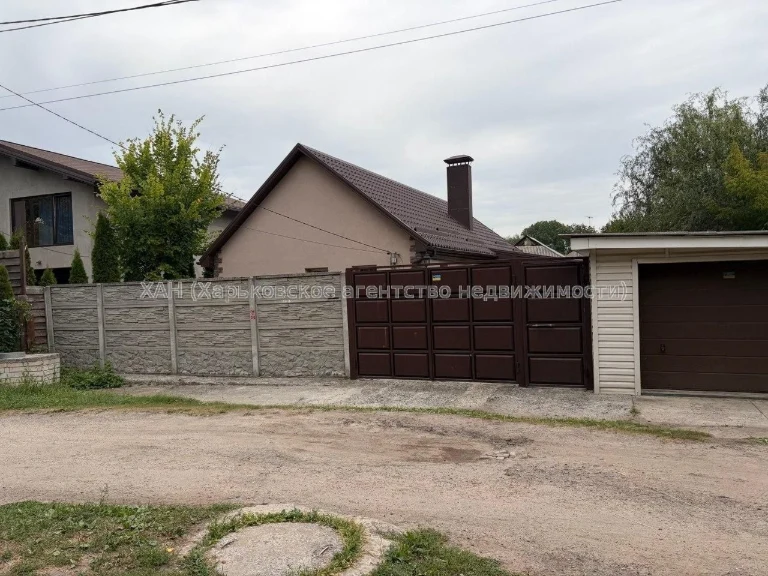 Продам дом с ремонтом возле Одесской М52