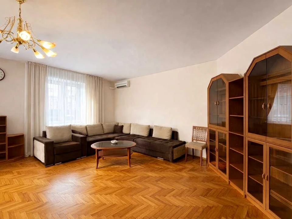 Apartment. Alexander Konysky Street, Kyiv