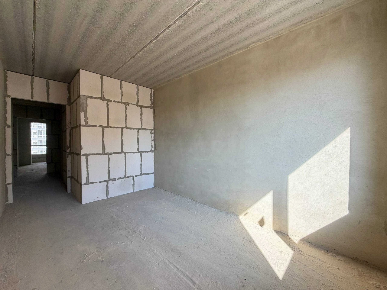Urgent cheap one-room apartment!!