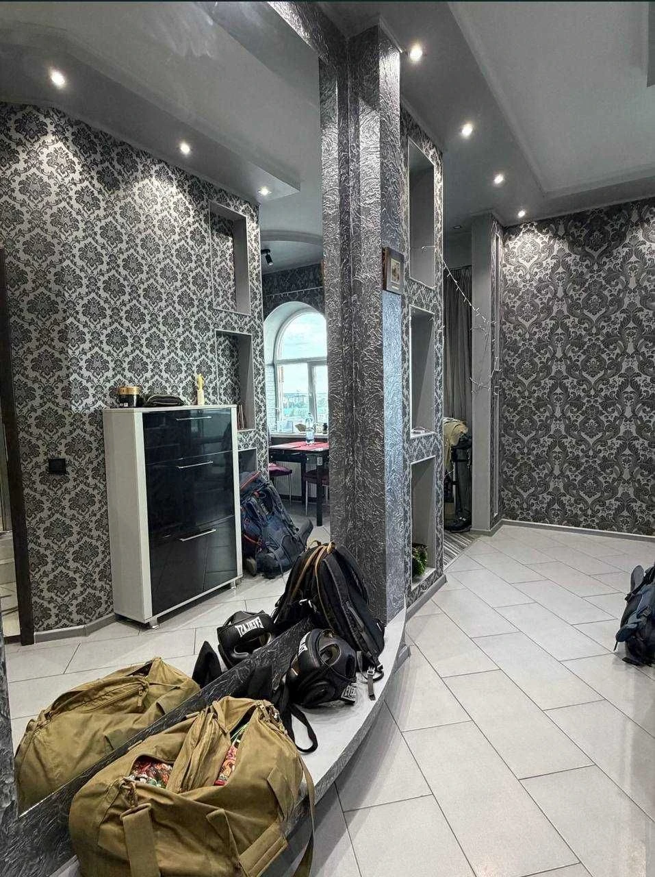 Sale of a large one-bedroom apartment on Mulika Street, City Center
