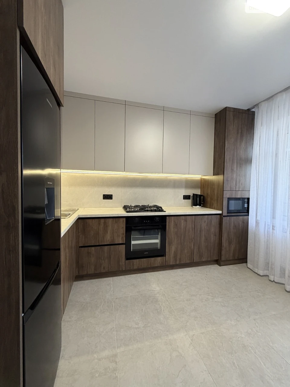 Long-Term Rental Apartment Exhibition District