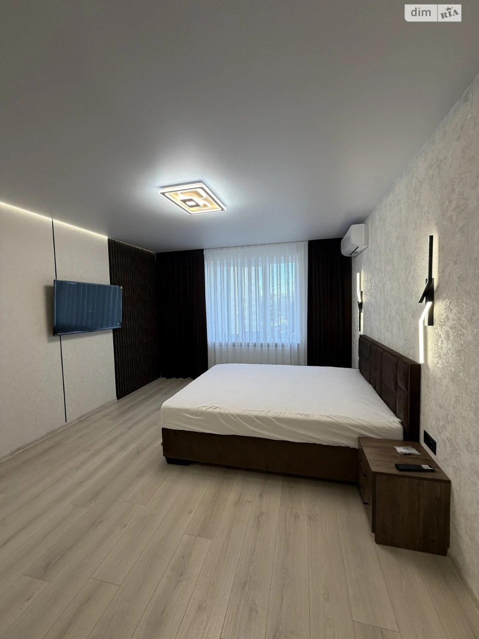 Long-Term Rental Apartment Exhibition District