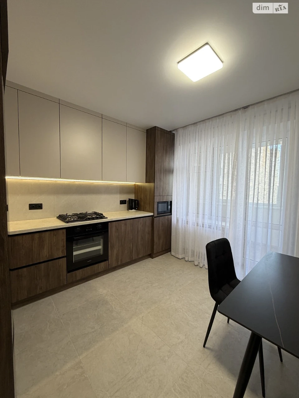 Long-Term Rental Apartment Exhibition District
