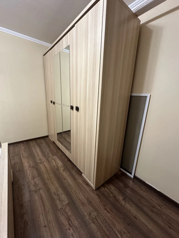 Продаж 2 кіинатної квартири вул. Тролейбусна