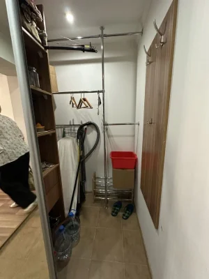 Продаж 2 кіинатної квартири вул. Тролейбусна