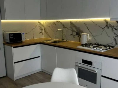 Apartment. Львів, Залізнична вул.
