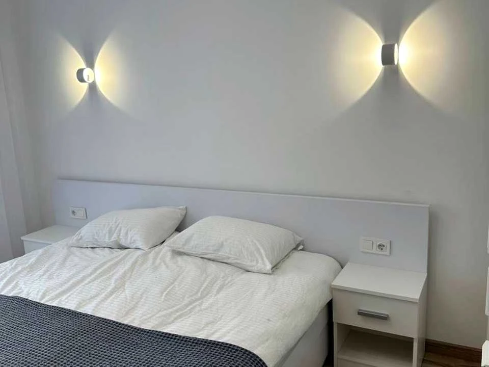 Apartment. Львів, Залізнична вул.