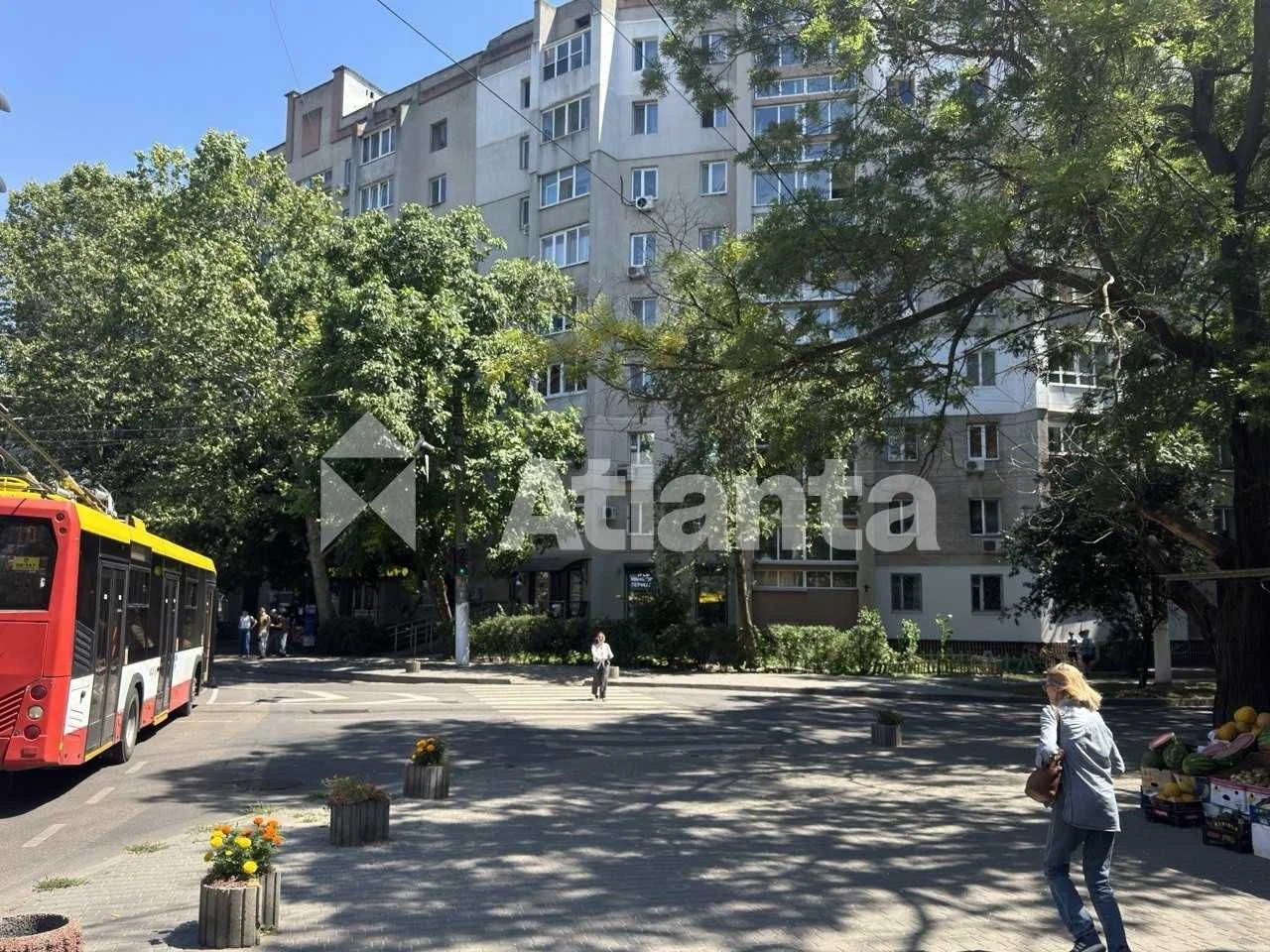 3-комнатная квартира на 9 этаже в кирпичном доме, улица Адмиральский проспект, 5-я станция Большого Фонтана