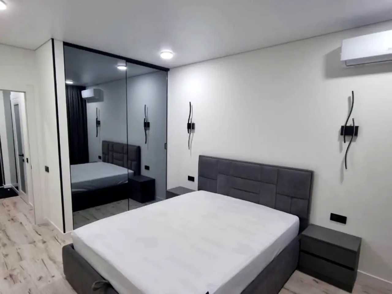 Оренда квартири 1-кімн. 50 м² 9/24 пов.