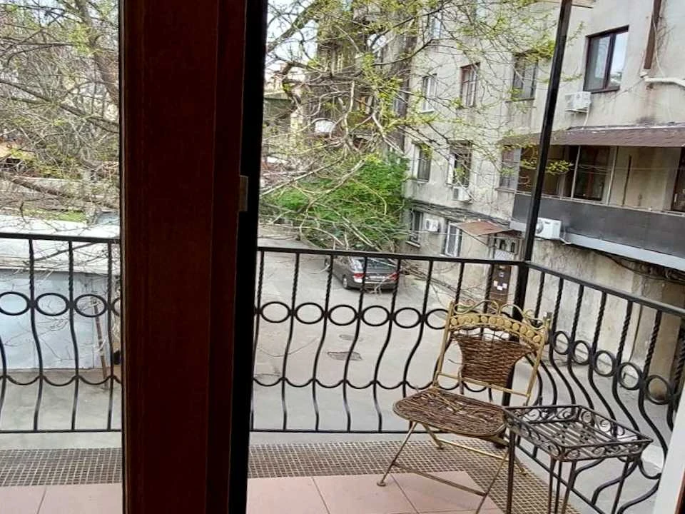 Apartment. Odesa, European Street.