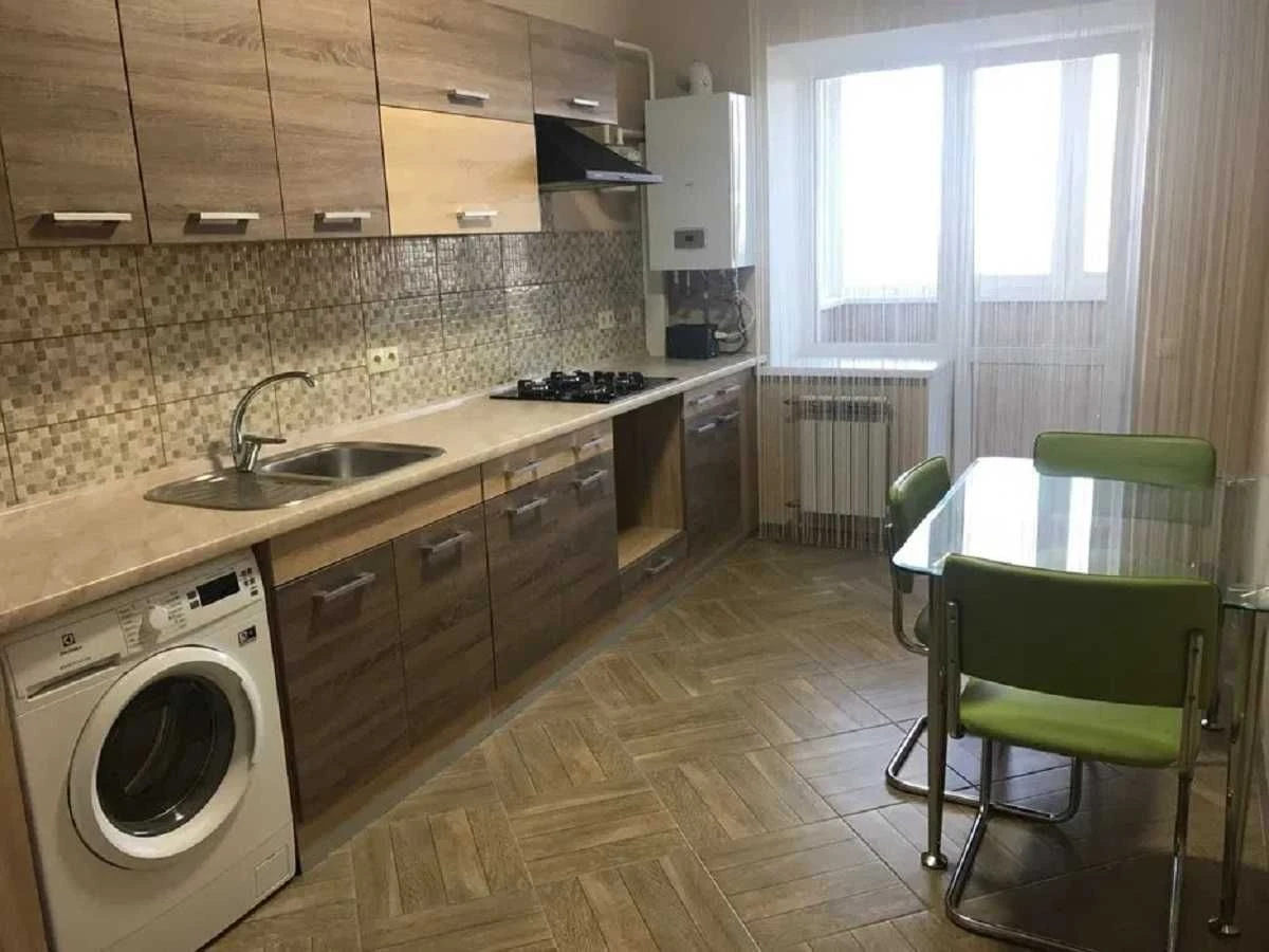 Продается 1-комнатная квартира с ремонтом в новостройке