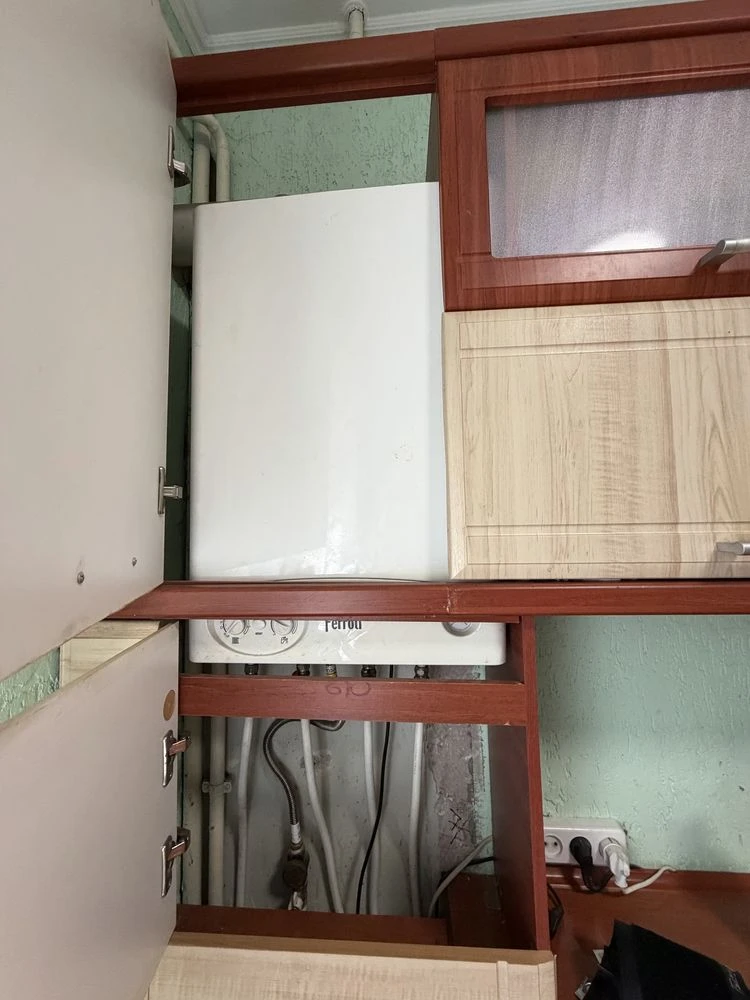 Sale of a 2-room apartment with individual heating!!