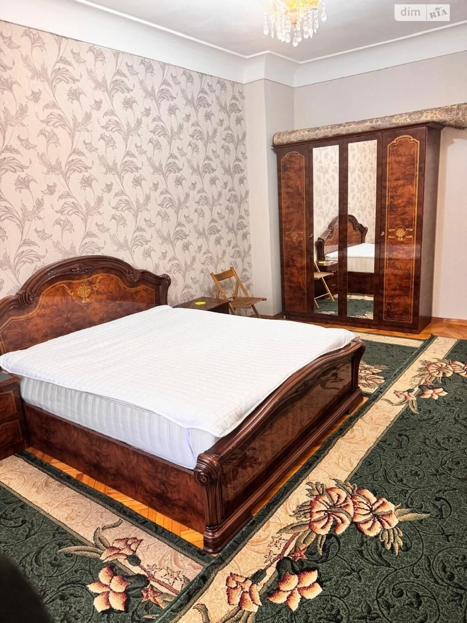 Long-Term Rental Apartment, Radnyy