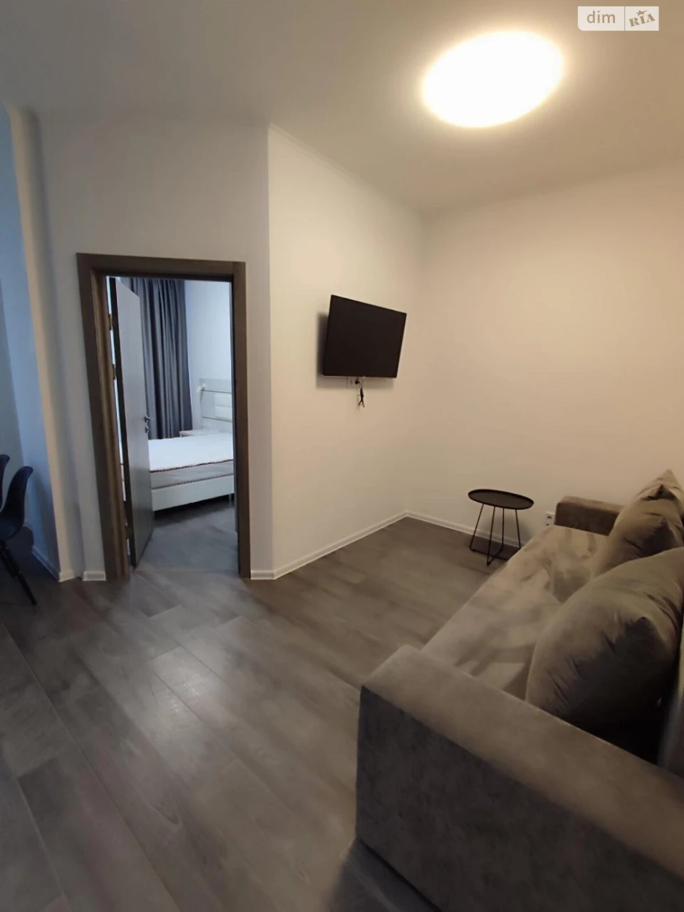 Long-Term Rental Apartment, Podil