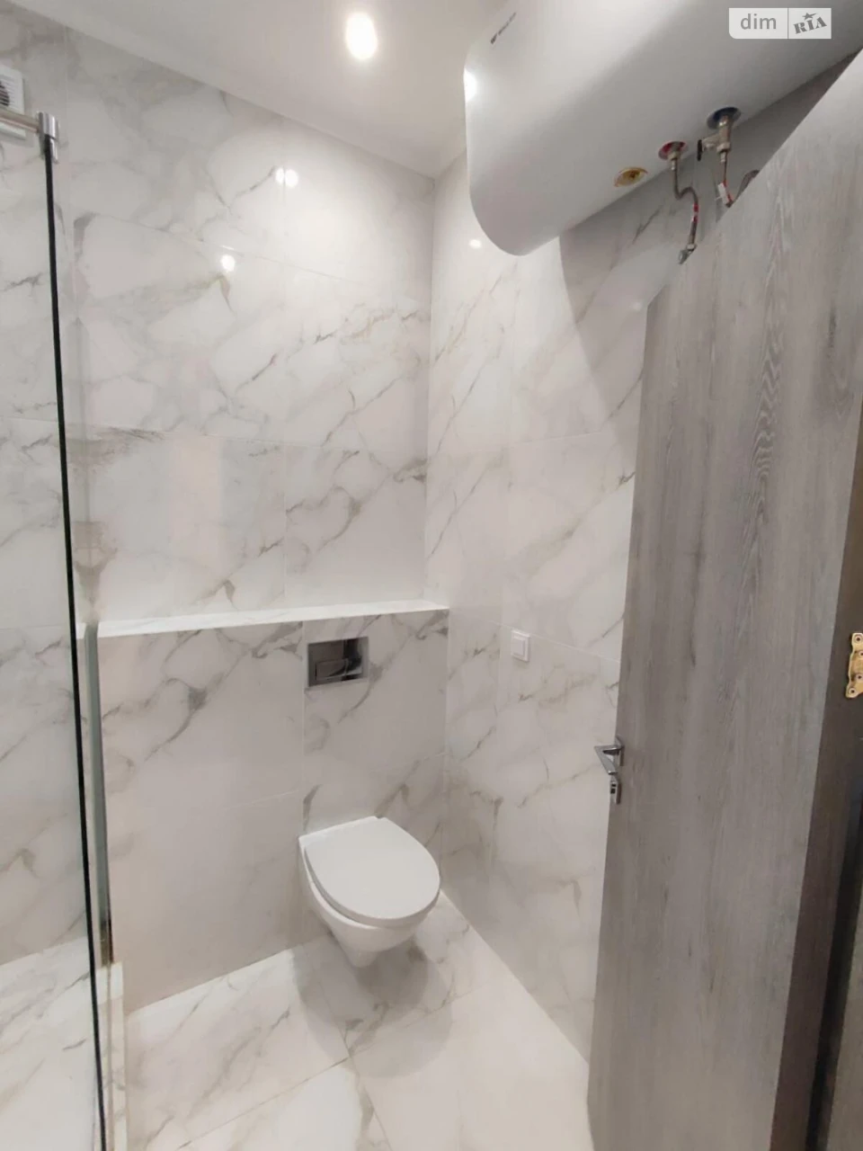 Long-Term Rental Apartment, Podil