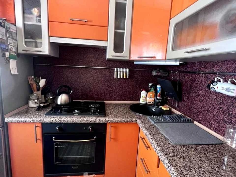 Квартира. Киев, Кубанской Украины ул. (Маршала Жукова)