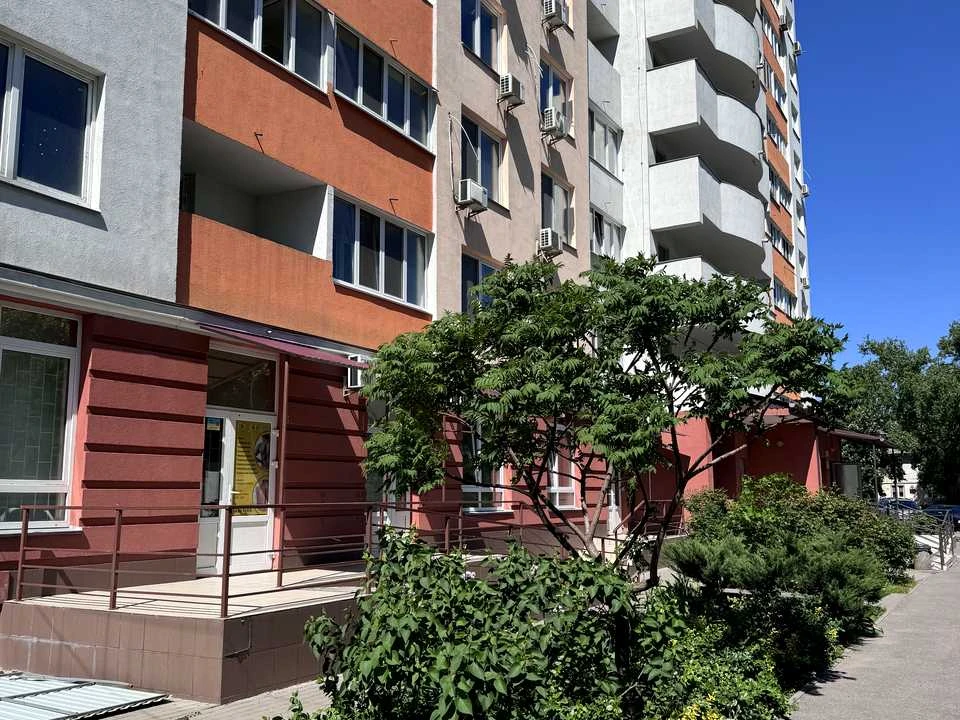 Квартира. Киев, улица Юрия Поправки