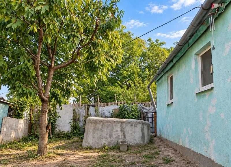 Продам житлову дачу Дніпро Мирний 6,4 сотки гараж