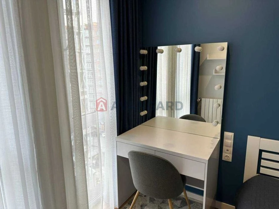 Продажа шикарной квартиры возле Victoria Gardens