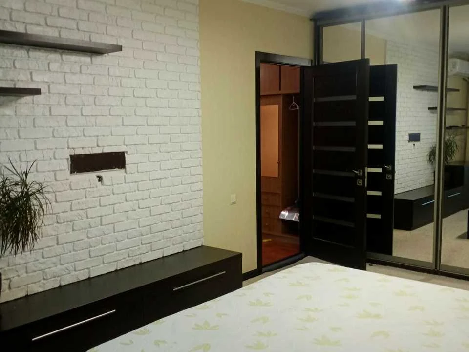 Apartment. Odessa, Marselskaya st.