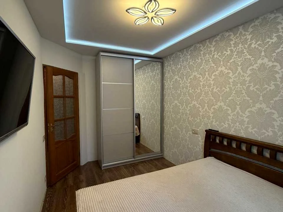 Apartment. Vinnytsia, Polytechnic Street