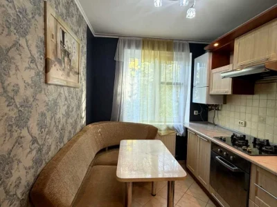 Apartment. Vinnytsia, Polytechnic Street