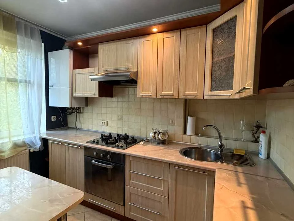 Apartment. Vinnytsia, Polytechnic Street