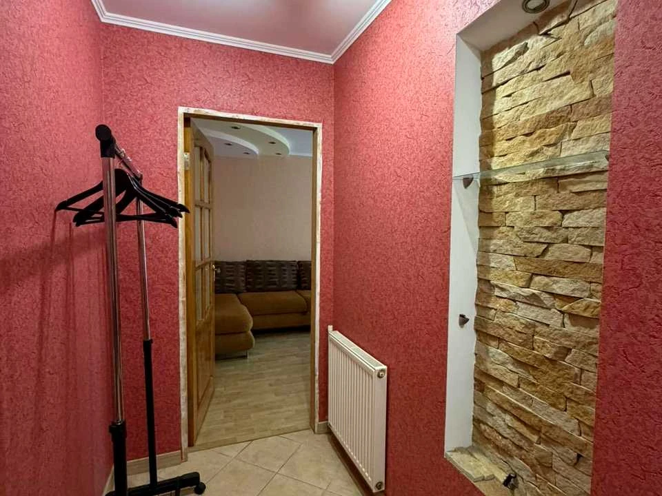Apartment. Vinnytsia, Polytechnic Street