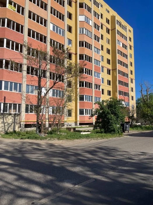 Продам 2 комнатную квартиру с кладовкой