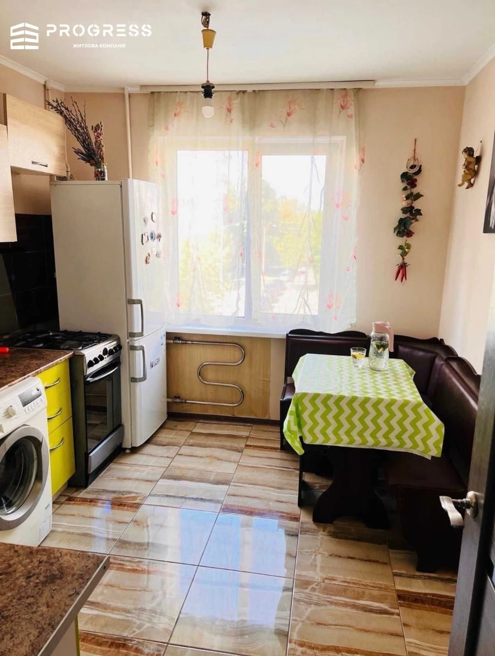 Продам 3 Кімнатну квартиру мікрорайон Каскад вулиця Стуса