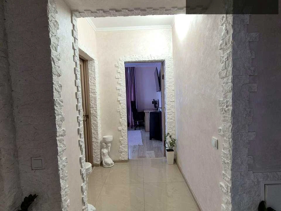 Apartment. Uzhgorod, Kapushanska St.