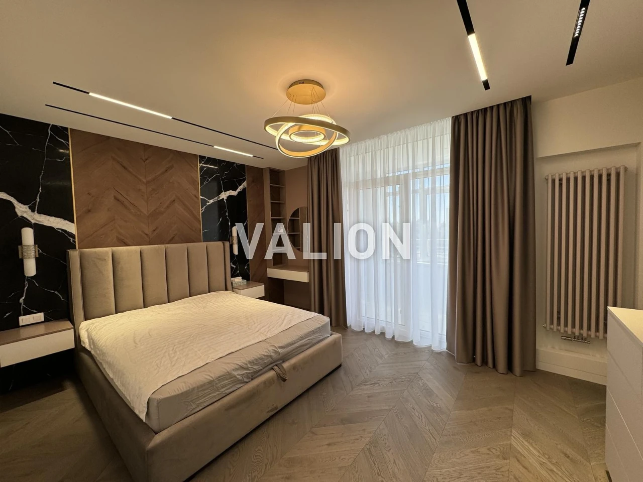 For sale 4-room apartment with renovation, V. Lypkivskoho St. 37b Dyna