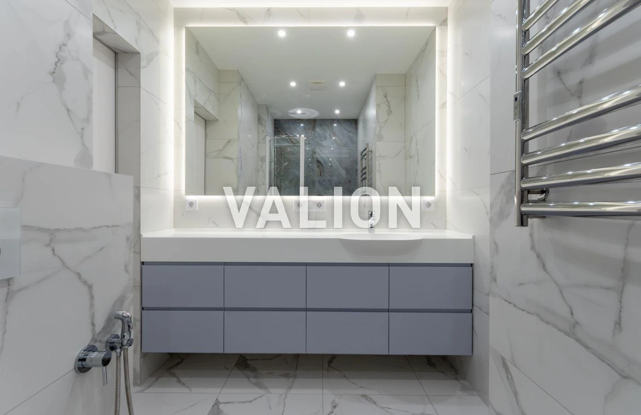 For sale 4-room apartment with renovation, V. Lypkivskoho St. 37b Dyna