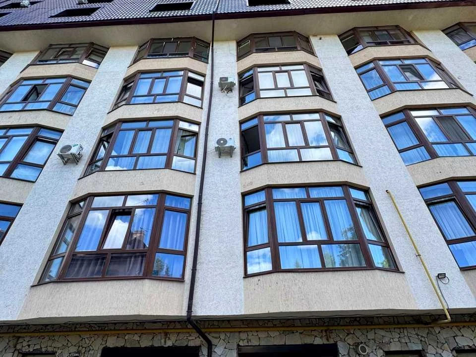 Apartment. Igor Yukhnovsky Avenue, Lviv
