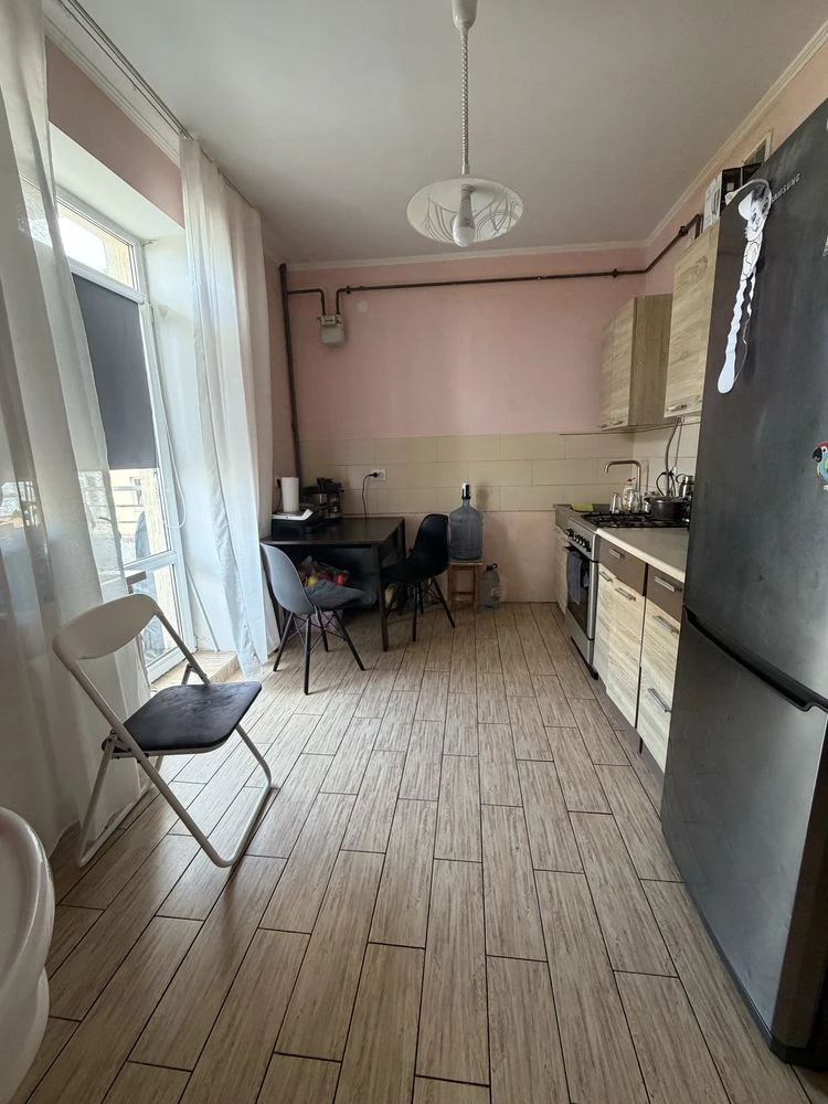 1-bedroom apartment in Zubra / From OWNER!!