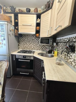 For Sale: 2-bedroom apartment in Kyiv, Solomyansky district, V. Havel street.