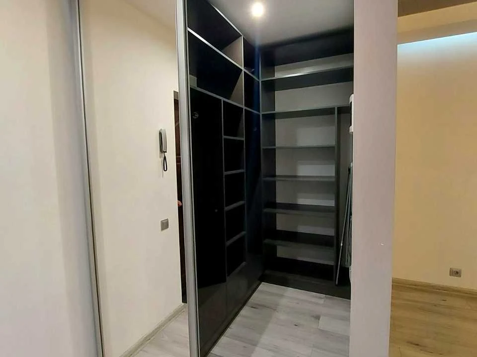 Apartment. Kostandi Street, Odessa
